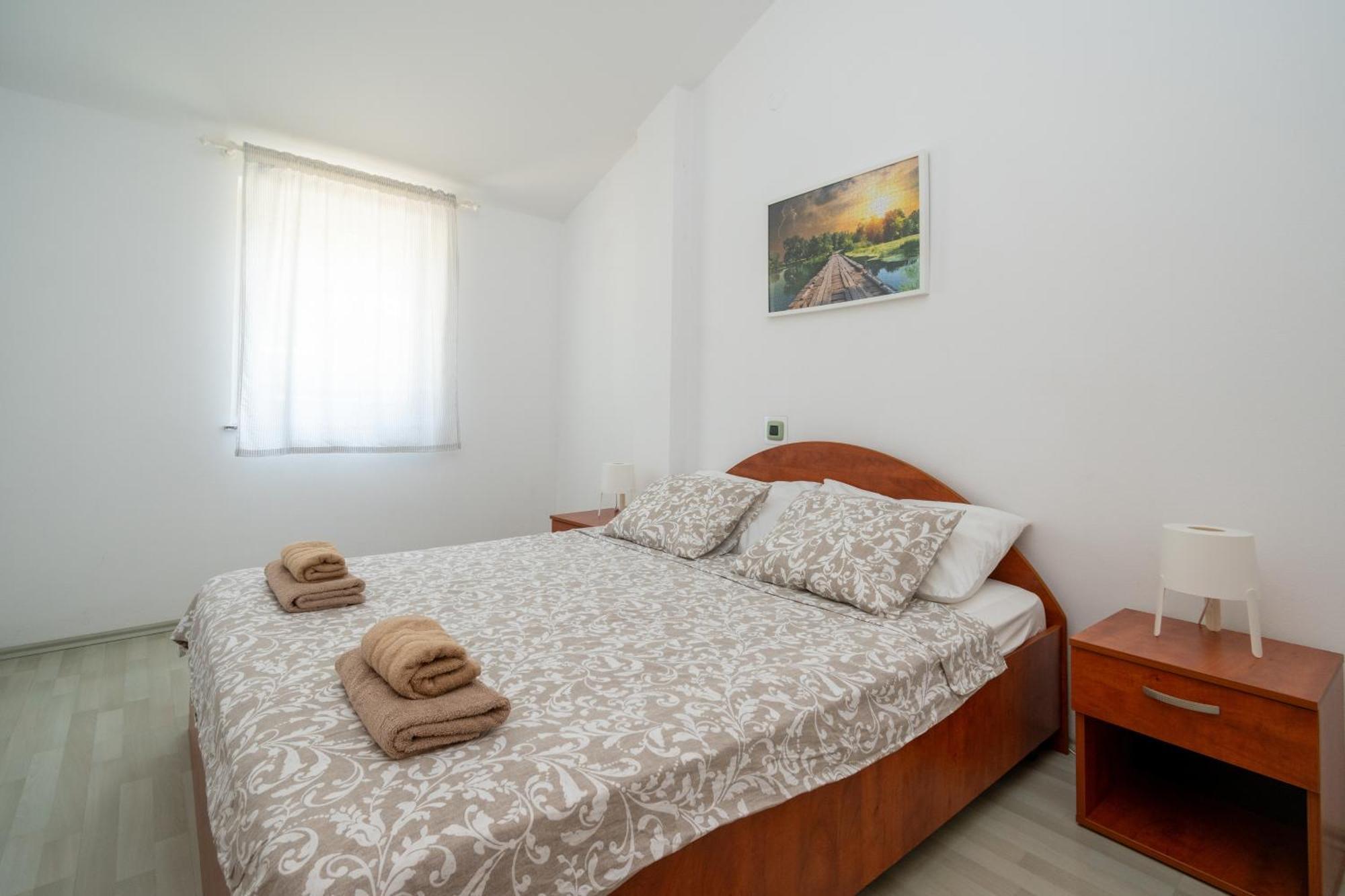 Apartments With A Parking Space Mandre, Pag - 16836 Dış mekan fotoğraf