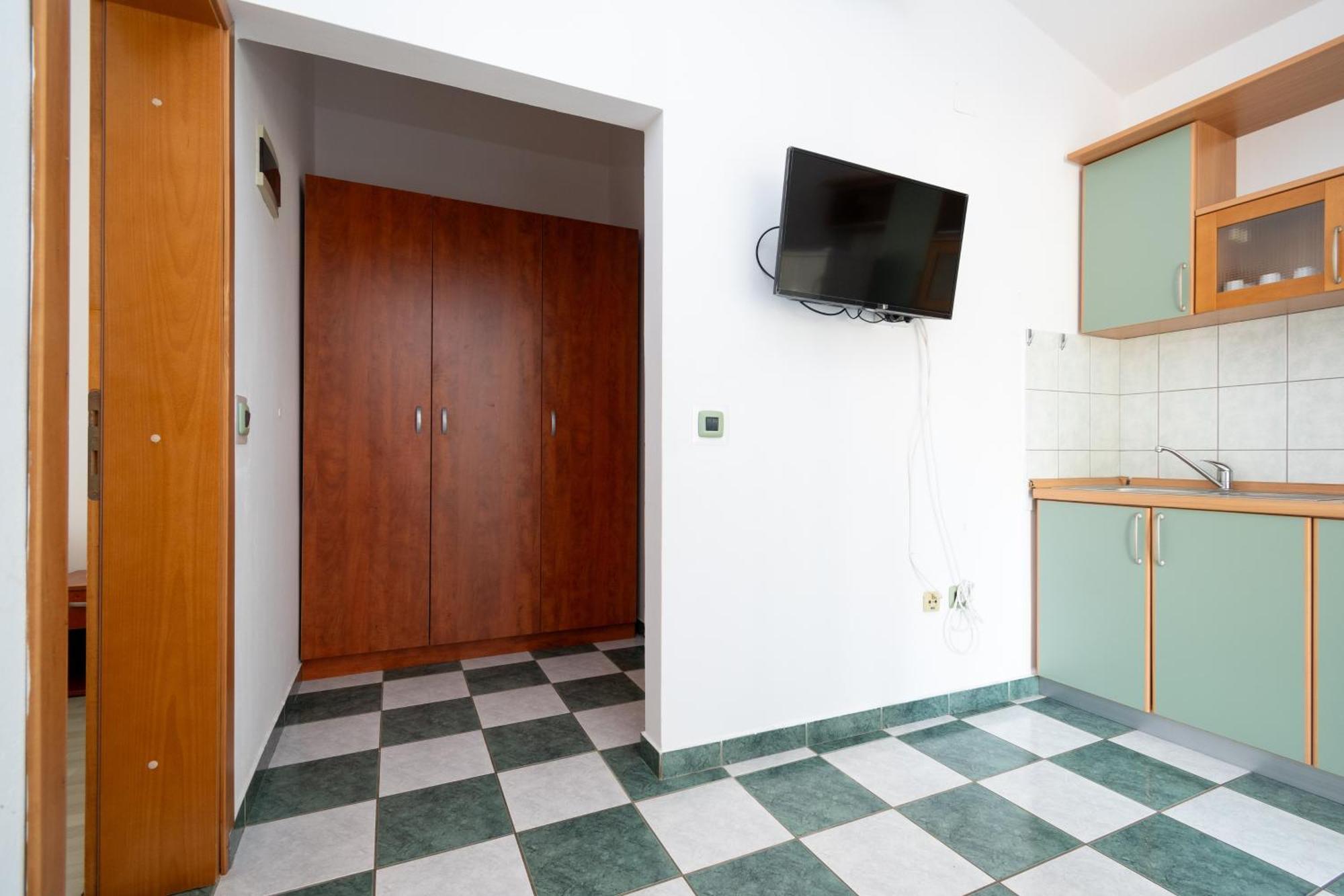 Apartments With A Parking Space Mandre, Pag - 16836 Dış mekan fotoğraf
